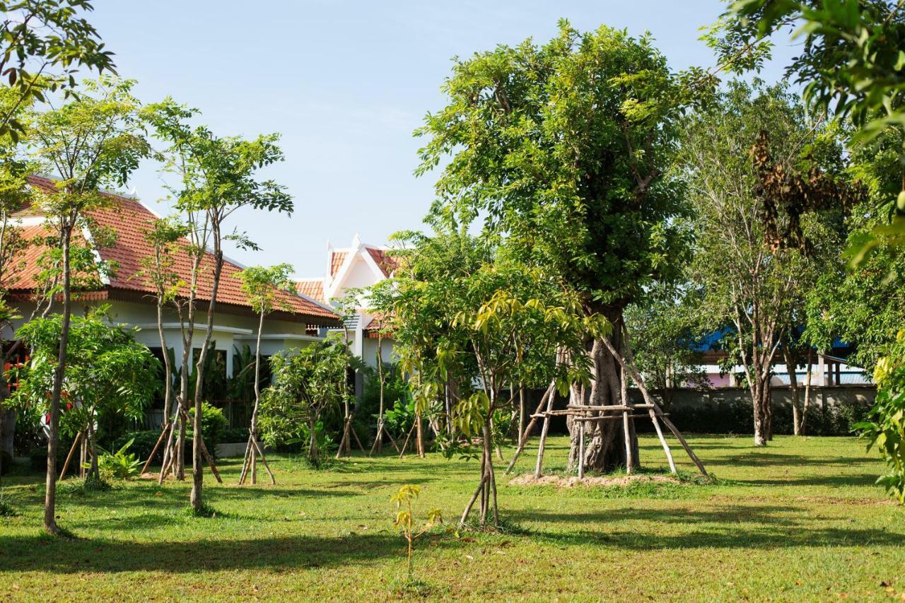 Angkor Privilege Resort & Spa Siem Reap Esterno foto